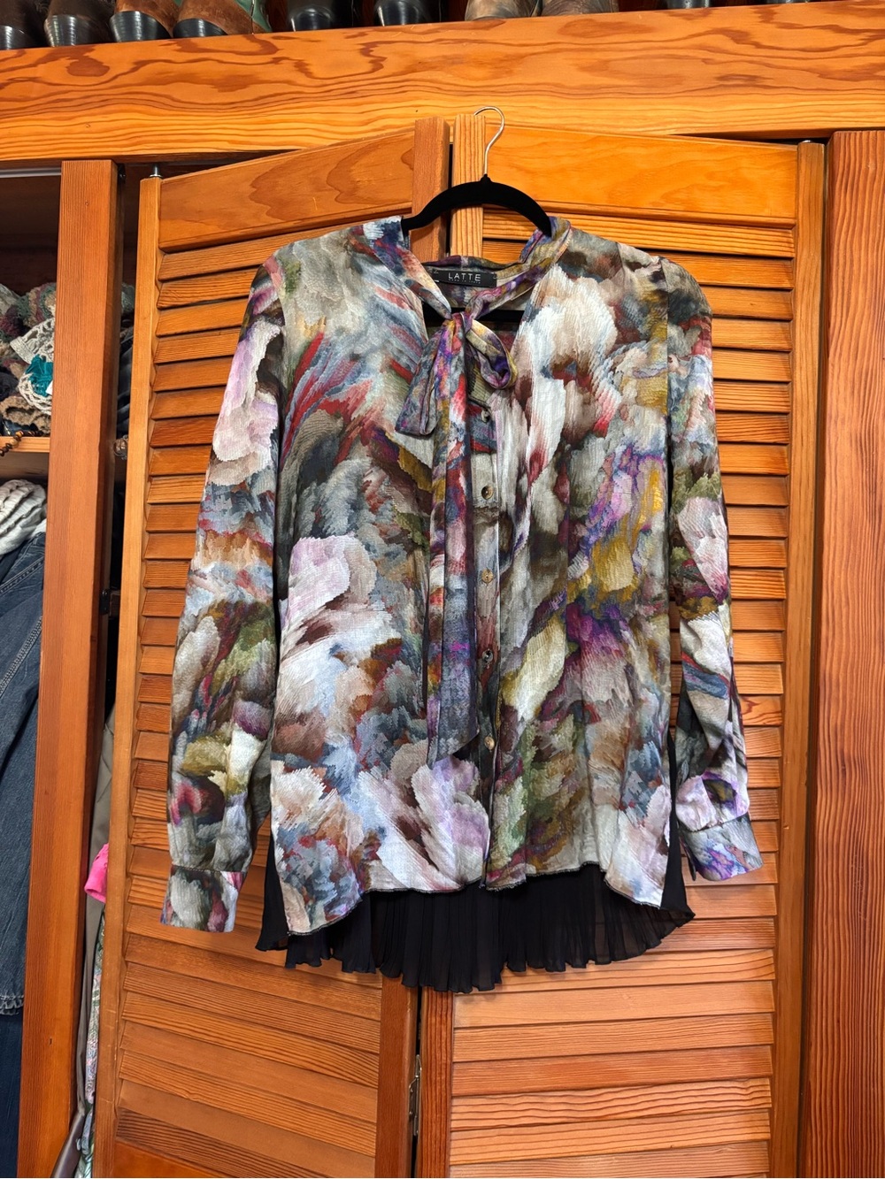 Women's Multi-Color Tie-Neck Blouse